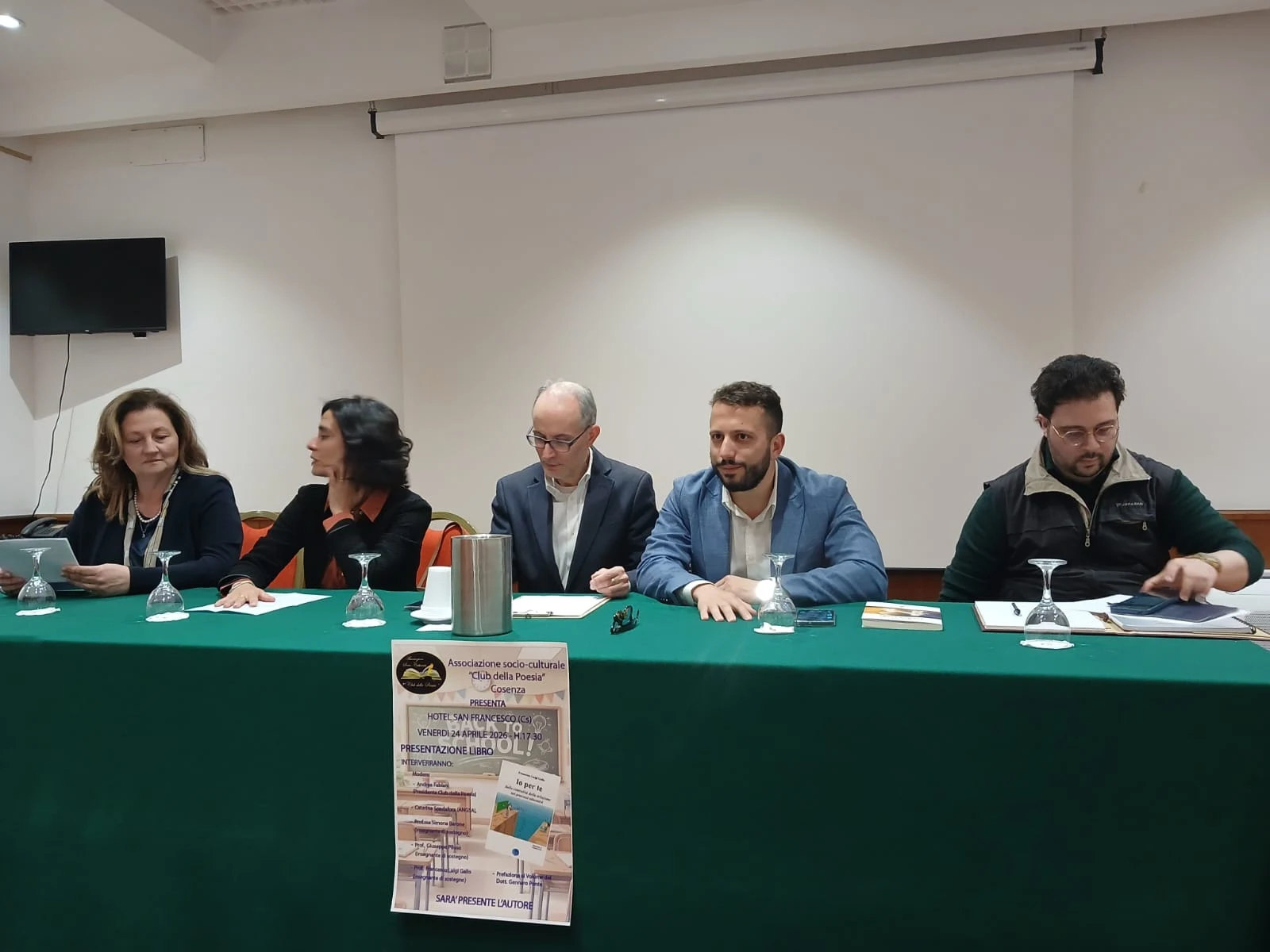 Tavolo dei relatori