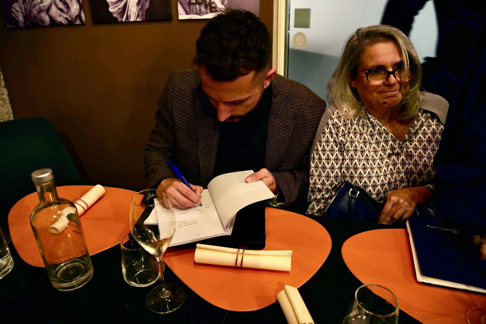 Durante la firma della copia del mio Io per te.